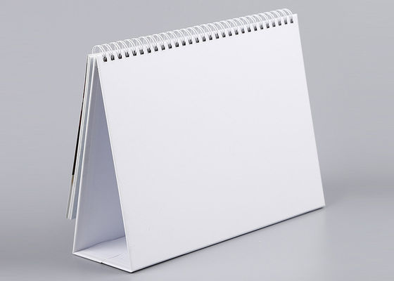 Üçgen Ofis Masası Takvimi Beyaz Metal Y - Kalem Tutucu ile Bağlama